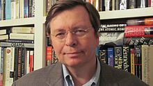 journalist Charles Lewis